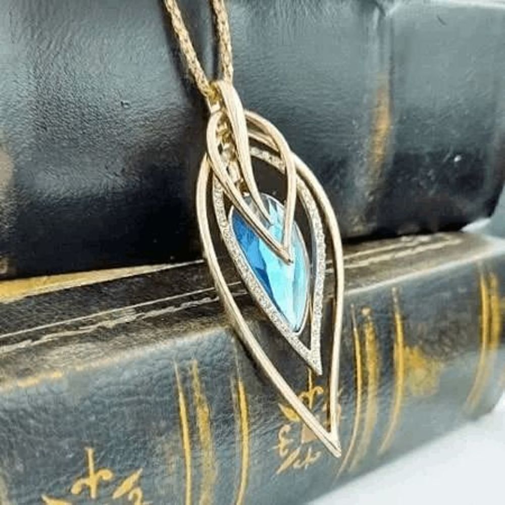 Blue Flower Leaf Necklace